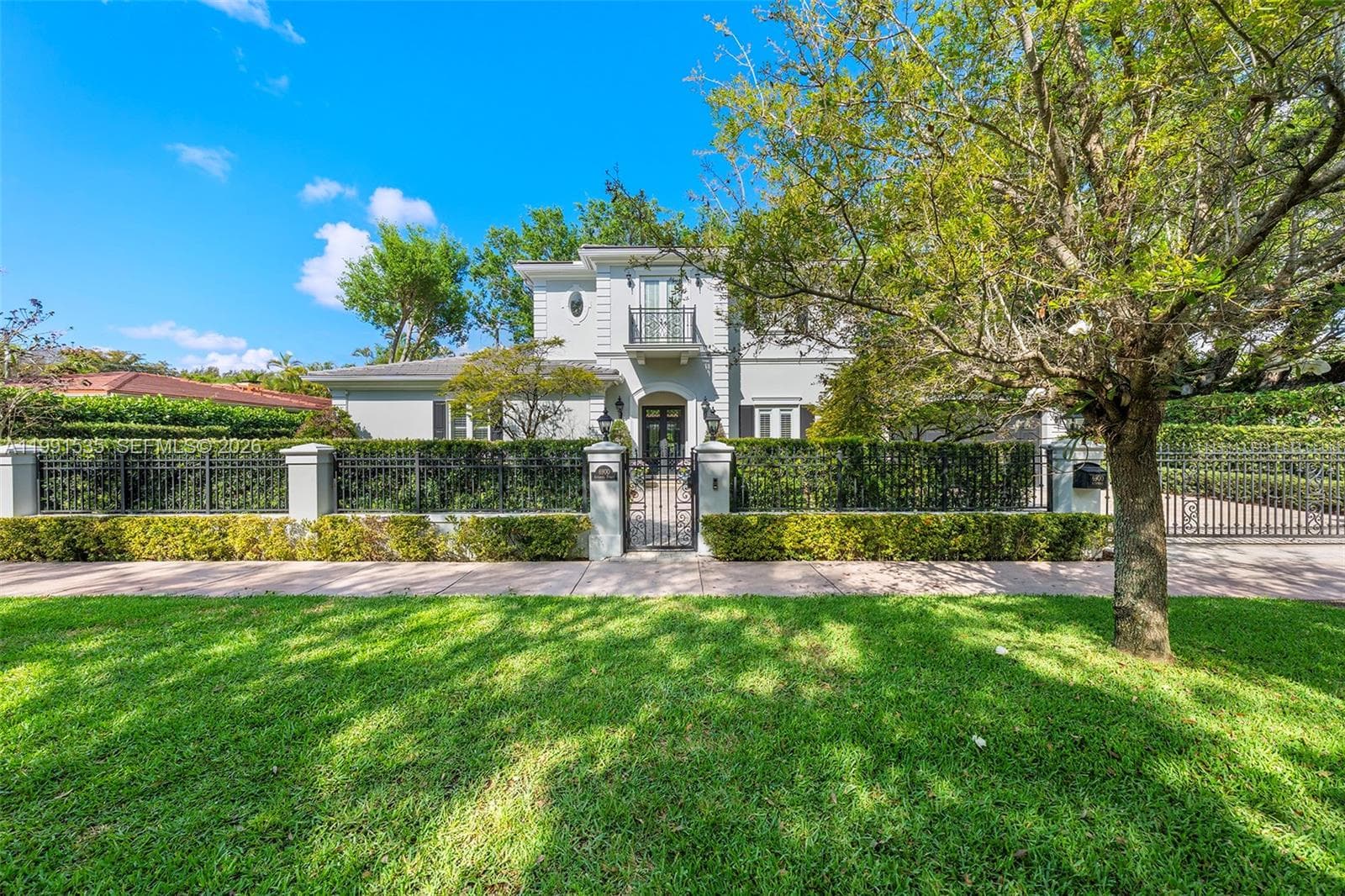 Single Family Residence at 6900 Altamira St, Coral Gables FL 33146