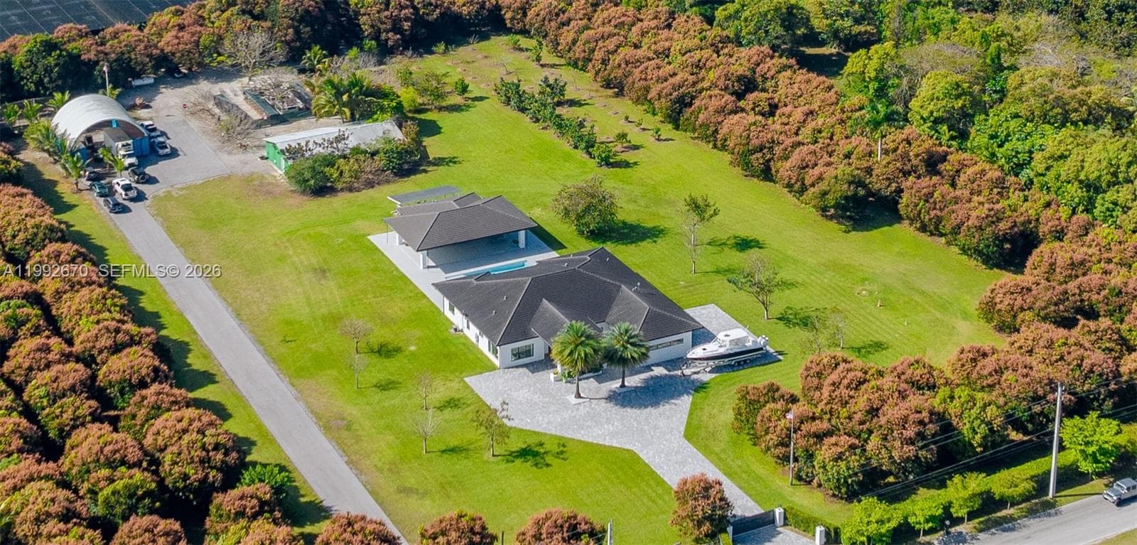 Single Family Residence at 17950 SW 192nd St, Miami FL 33187