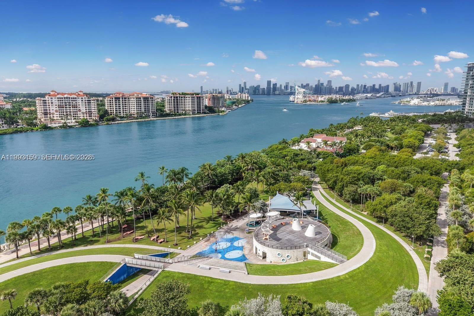 Condominium at 300 S Pointe Drive # 801, Miami Beach FL 33139