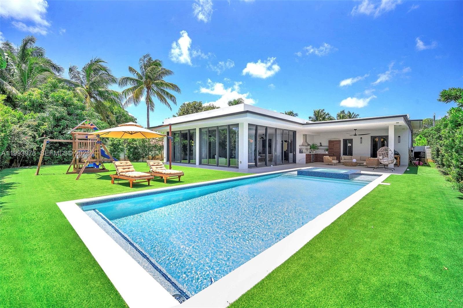 Single Family Residence at 46 NE 162nd St, Miami FL 33162