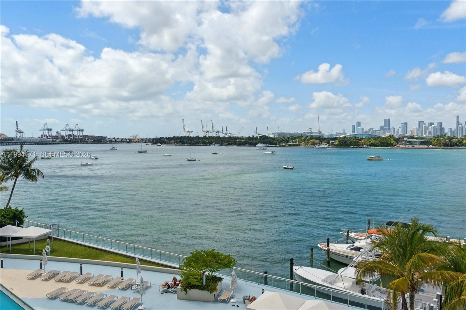 Condominium at 1200 West Ave # 528, Miami Beach FL 33139