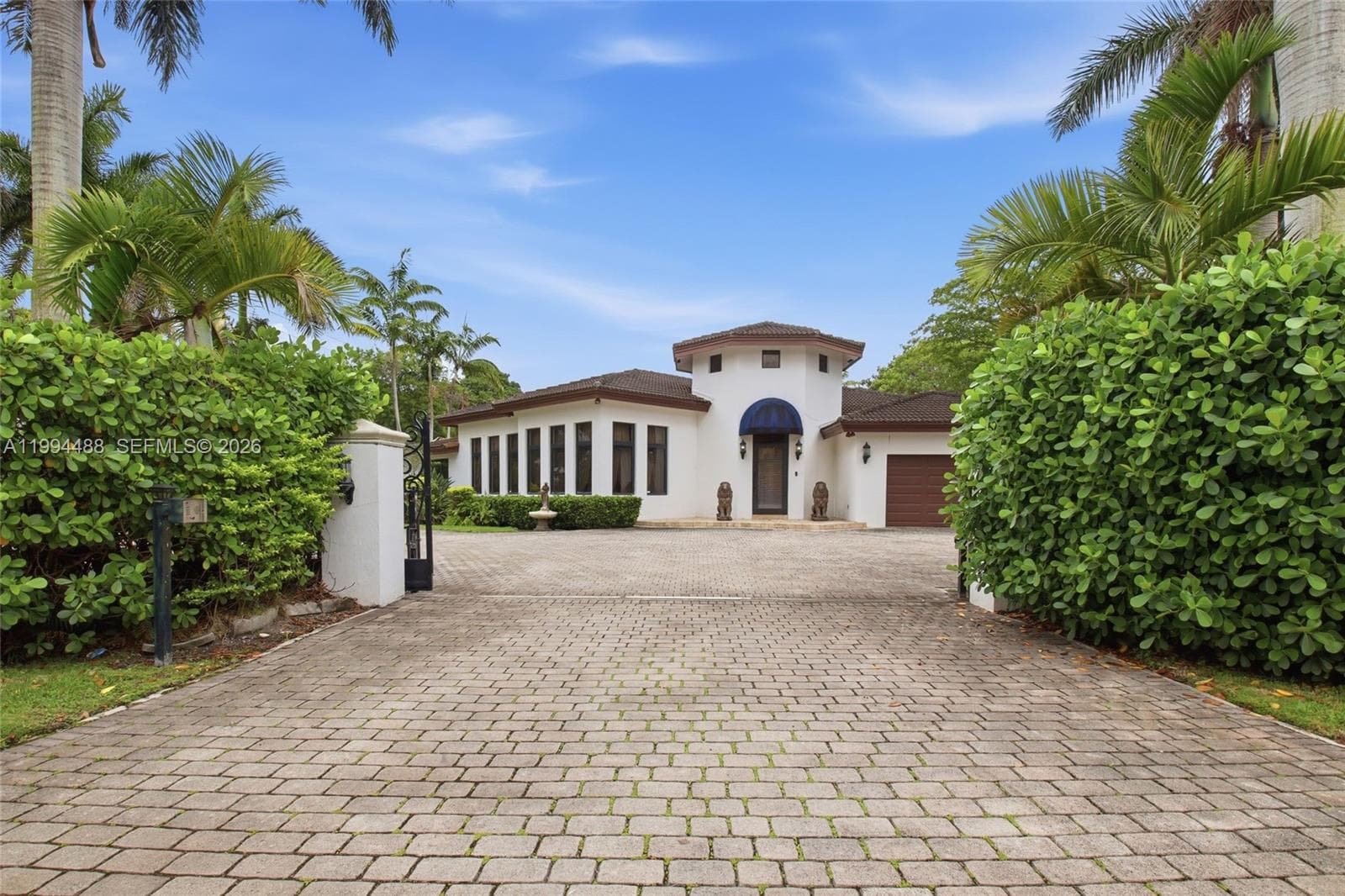 Single Family Residence at 6200 SW 97th Ave, Miami FL 33173
