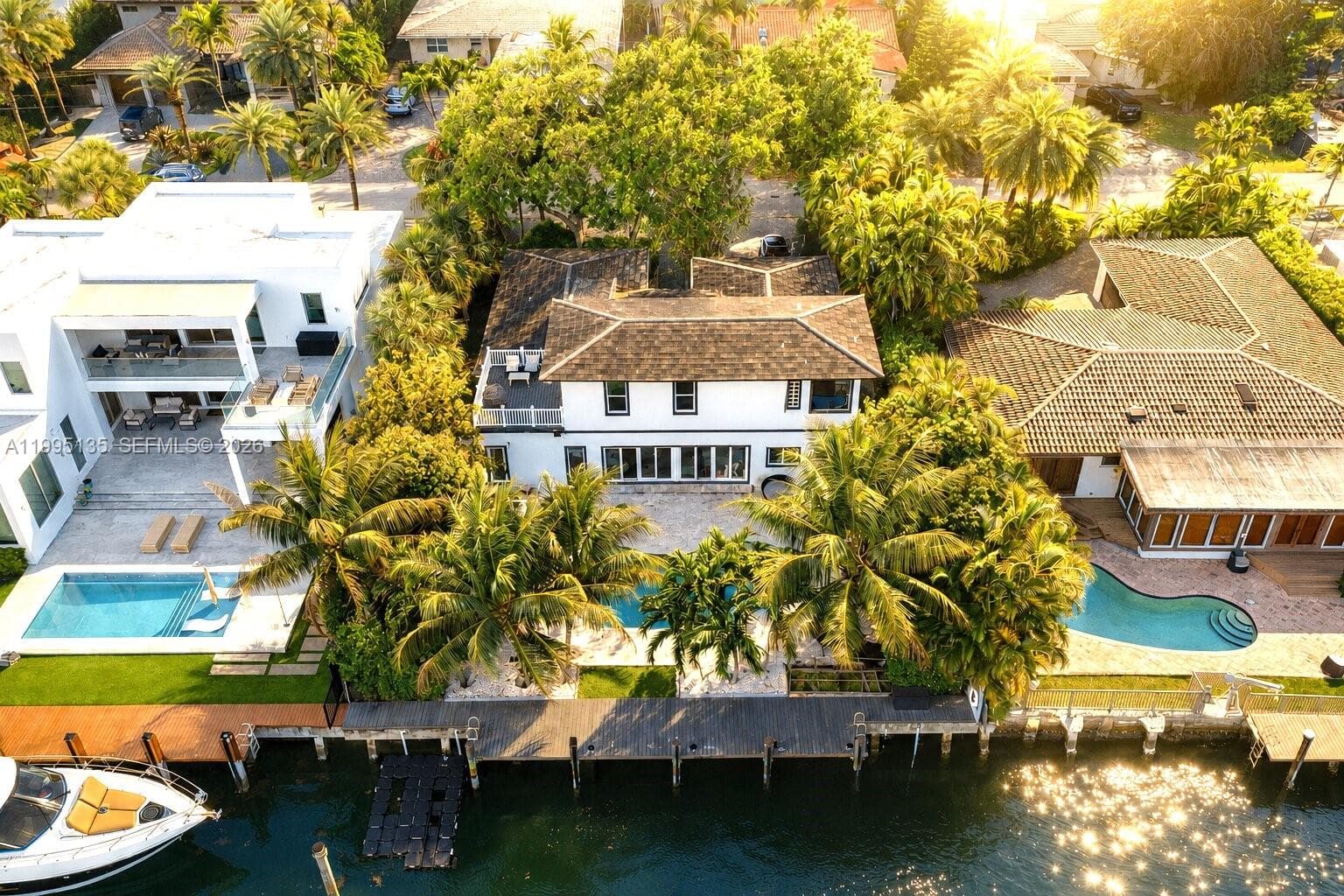 Single Family Residence at 1895 NE 118th Rd, North Miami FL 33181