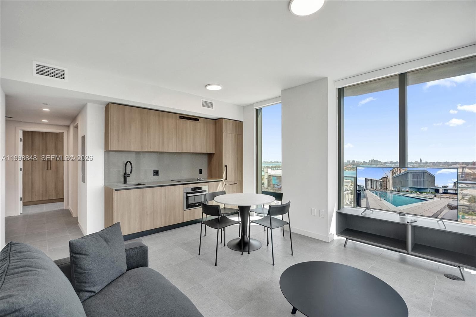 Condominium at 121 NE 5th ST # 2101, Miami FL 33132