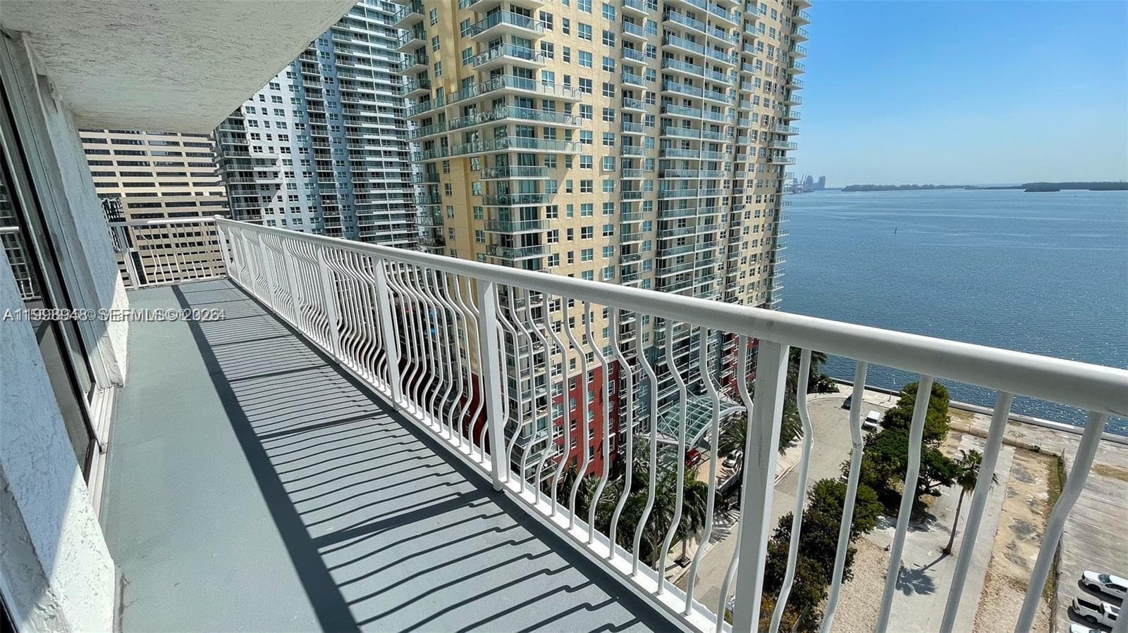 Condominium at 1200 Brickell Bay Dr # 1702, Miami FL 33131