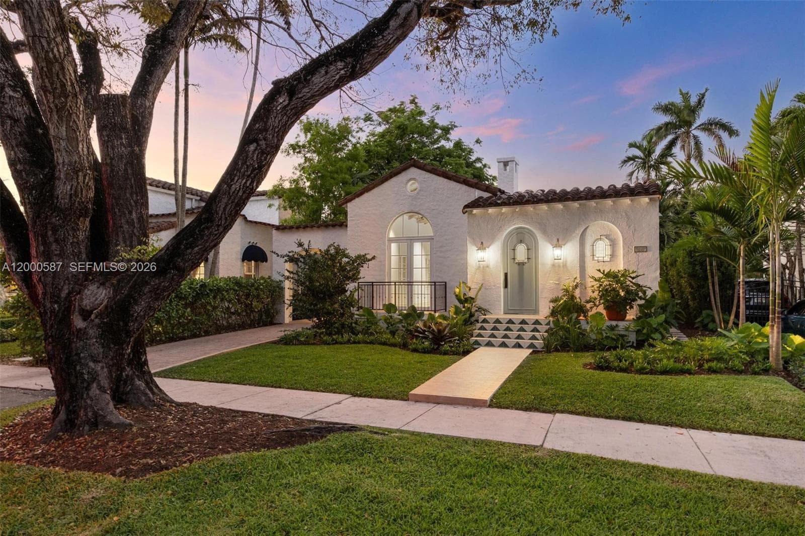 Single Family Residence at 909 Roderigo Ave, Coral Gables FL 33134