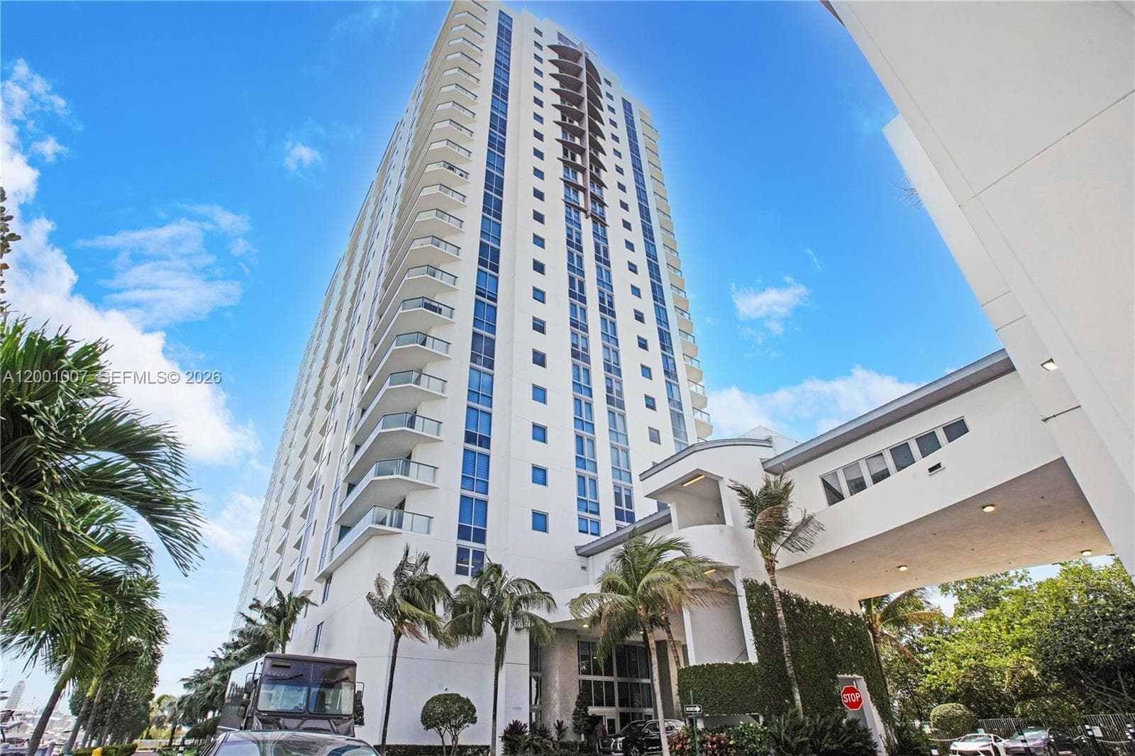 Condominium at 17111 Biscayne Blvd # 2008, North Miami Beach FL 33160