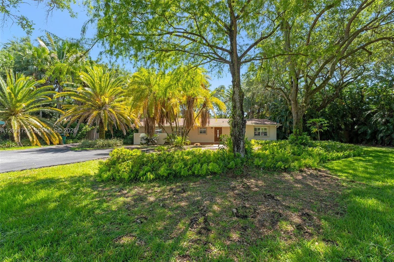 Single Family Residence at 11401 SW 102nd Ave, Miami FL 33176