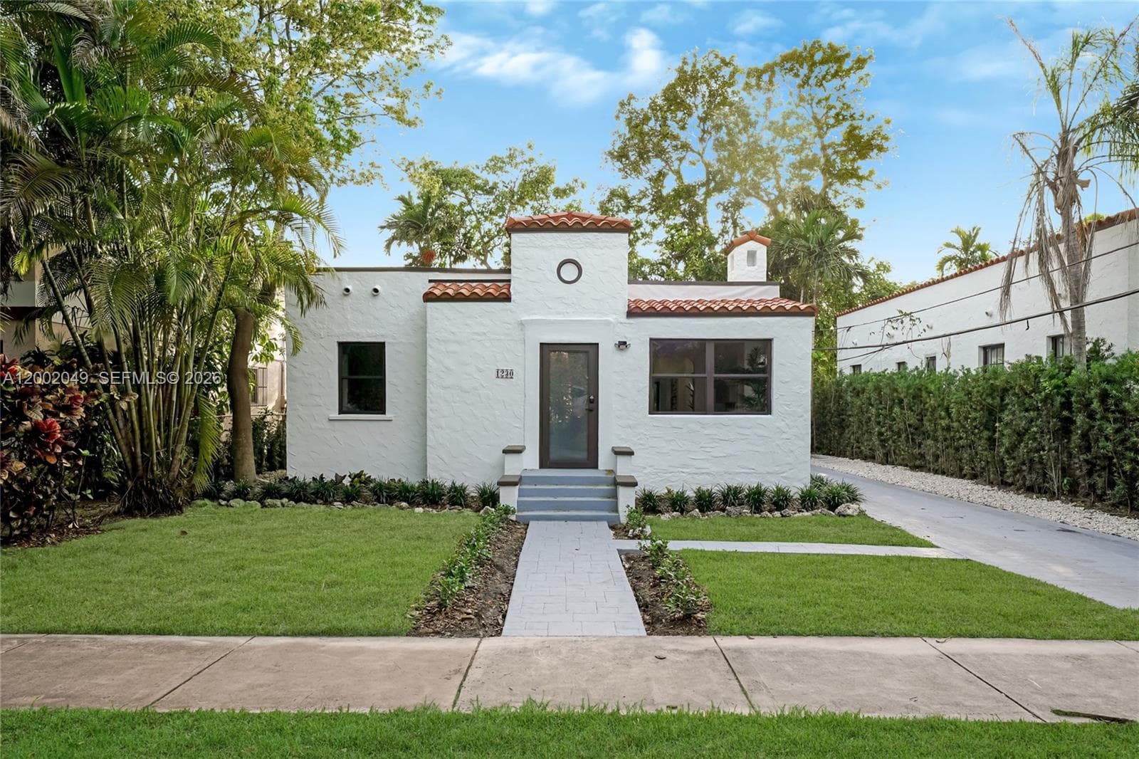 Single Family Residence at 1230 Pizarro St, Coral Gables FL 33134
