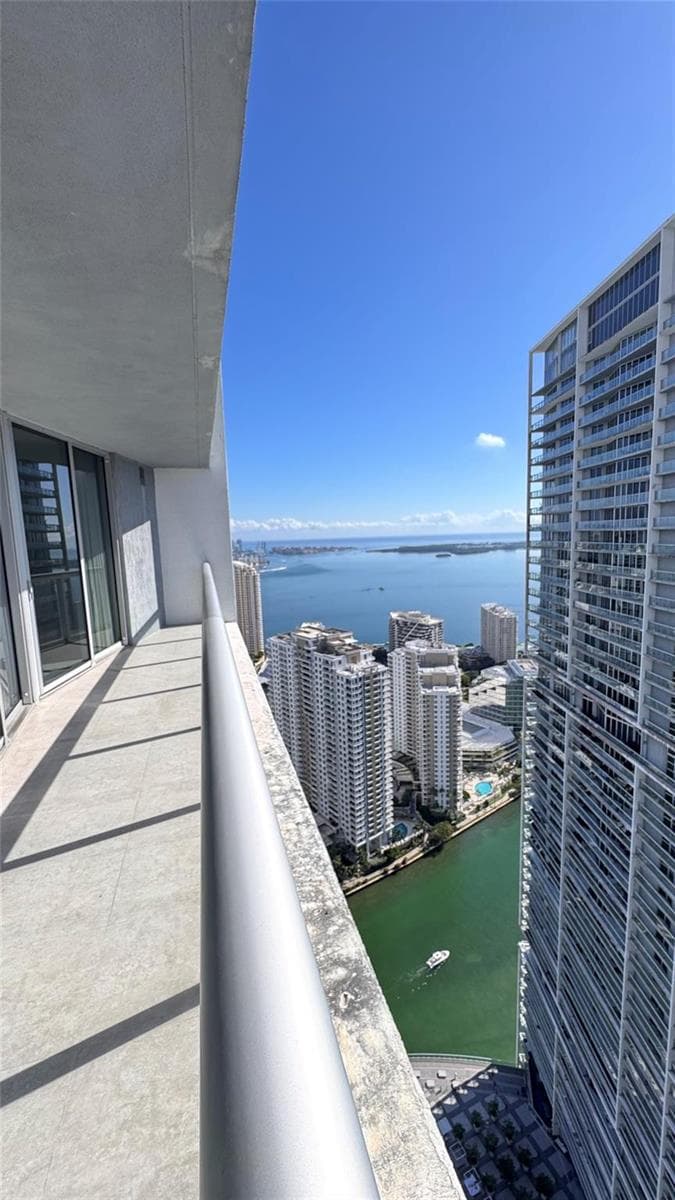 Condominium at 475 Brickell Avenue # 4913, Miami FL 33131