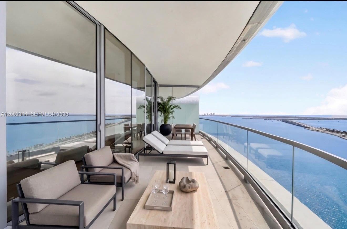 Condominium at 175 SE 25 Rd # 2602, Miami FL 33129