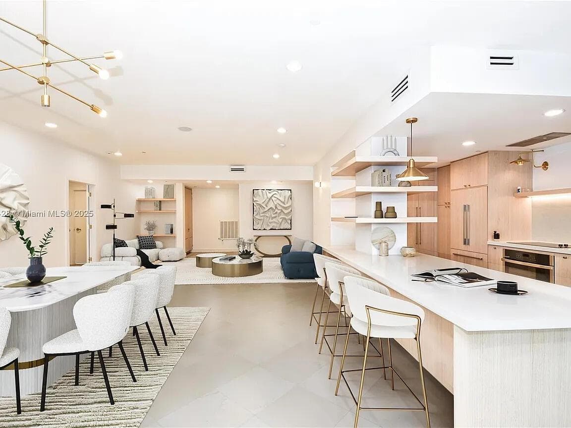 Condominium at 10101 Collins Avenue # 7d, Bal Harbour FL 33154