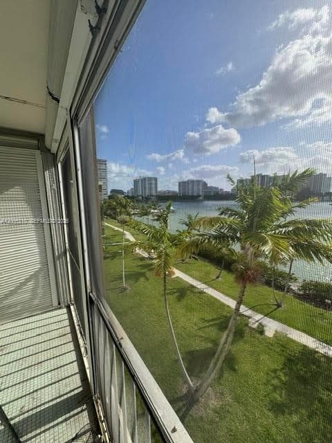 Condominium at 2861 Leonard Dr # F514, Aventura FL 33160
