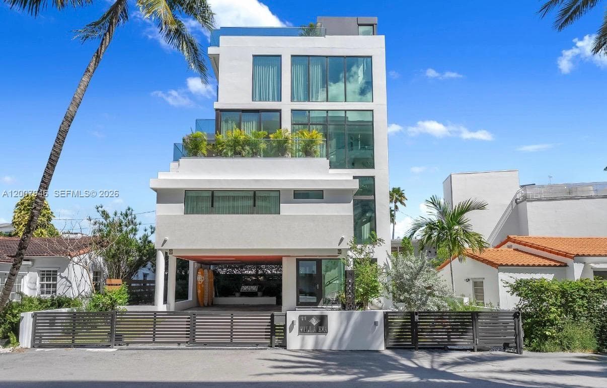 Single Family Residence at 11 Century Ln, Miami Beach FL 33139
