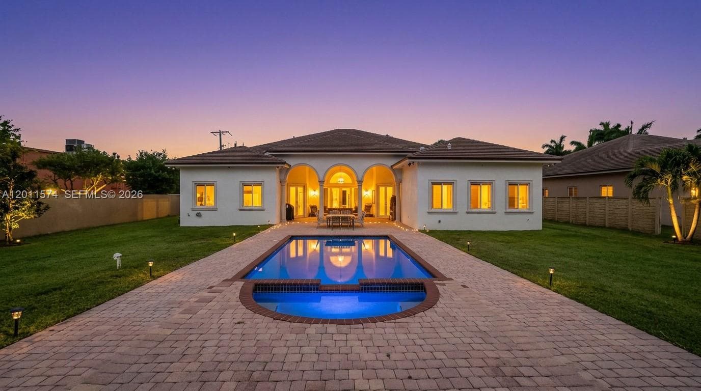 Single Family Residence at 4025 SW 128th Ave, Miami FL 33175