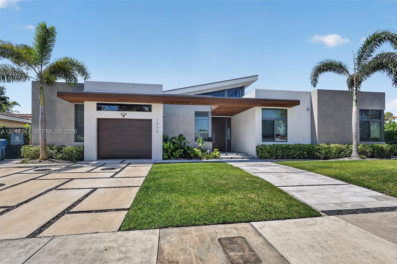 Single Family Residence at 1830 NE 193rd St, Miami FL 33179