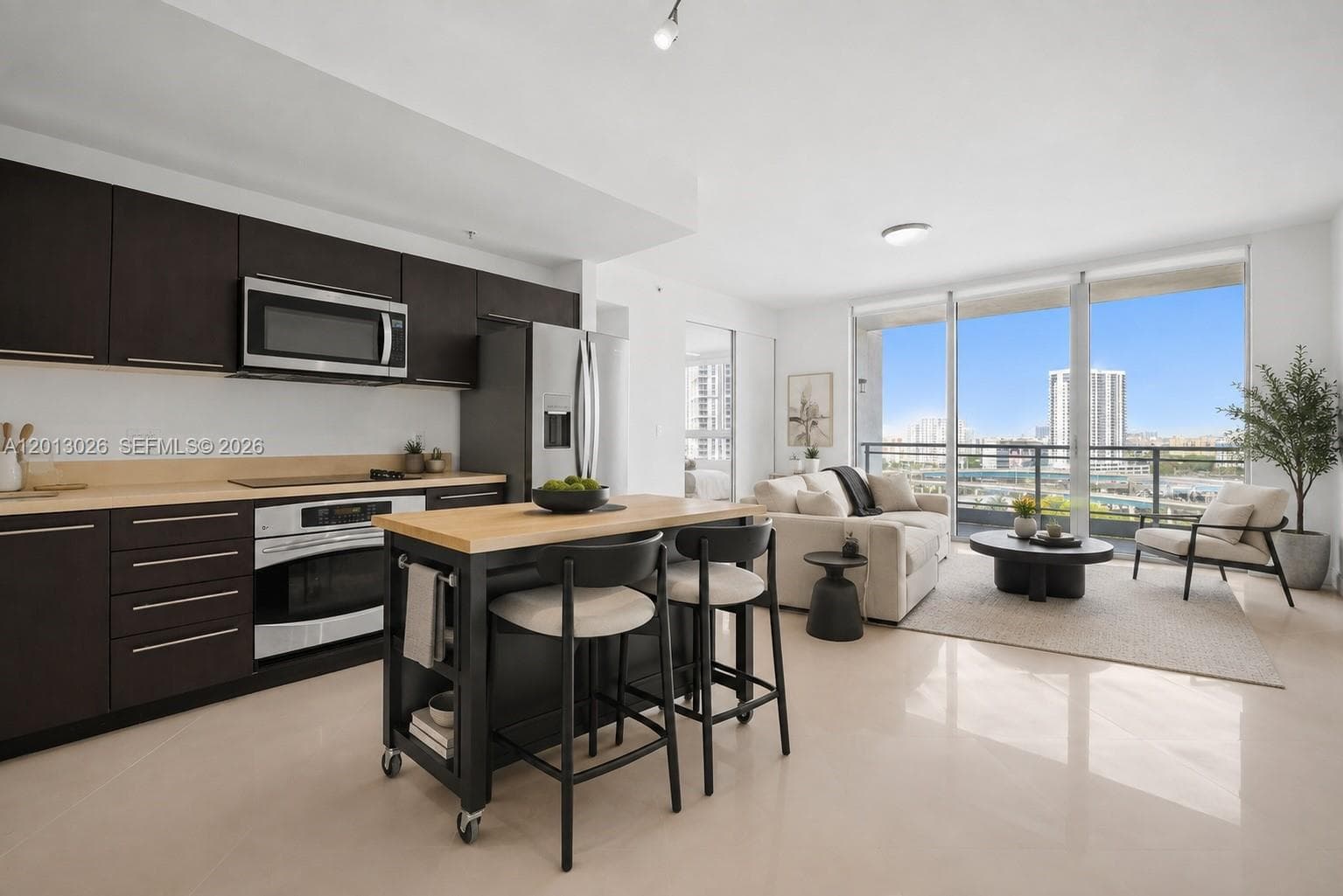 Condominium at 90 SW 3rd St # 1608, Miami FL 33130