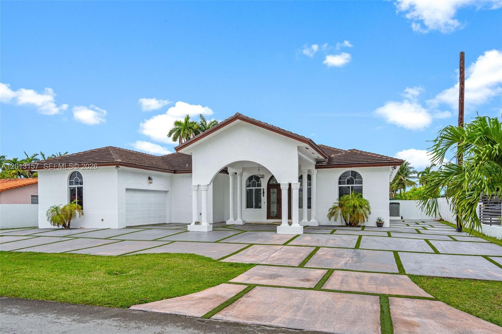 Single Family Residence at 3201 SW 129th Ave, Miami FL 33175