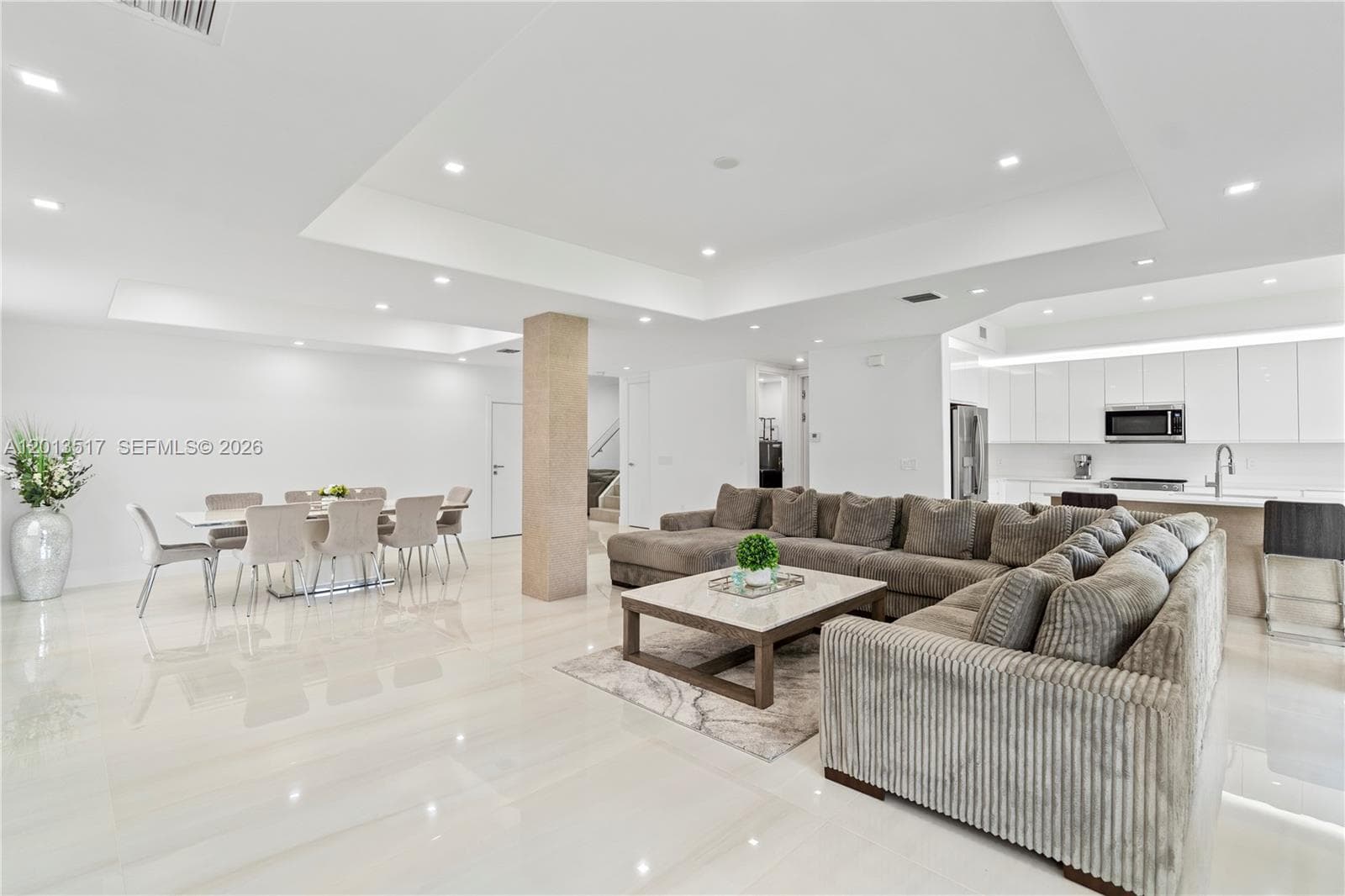Single Family Residence at 3188 NE 211th Ter, Aventura FL 33180