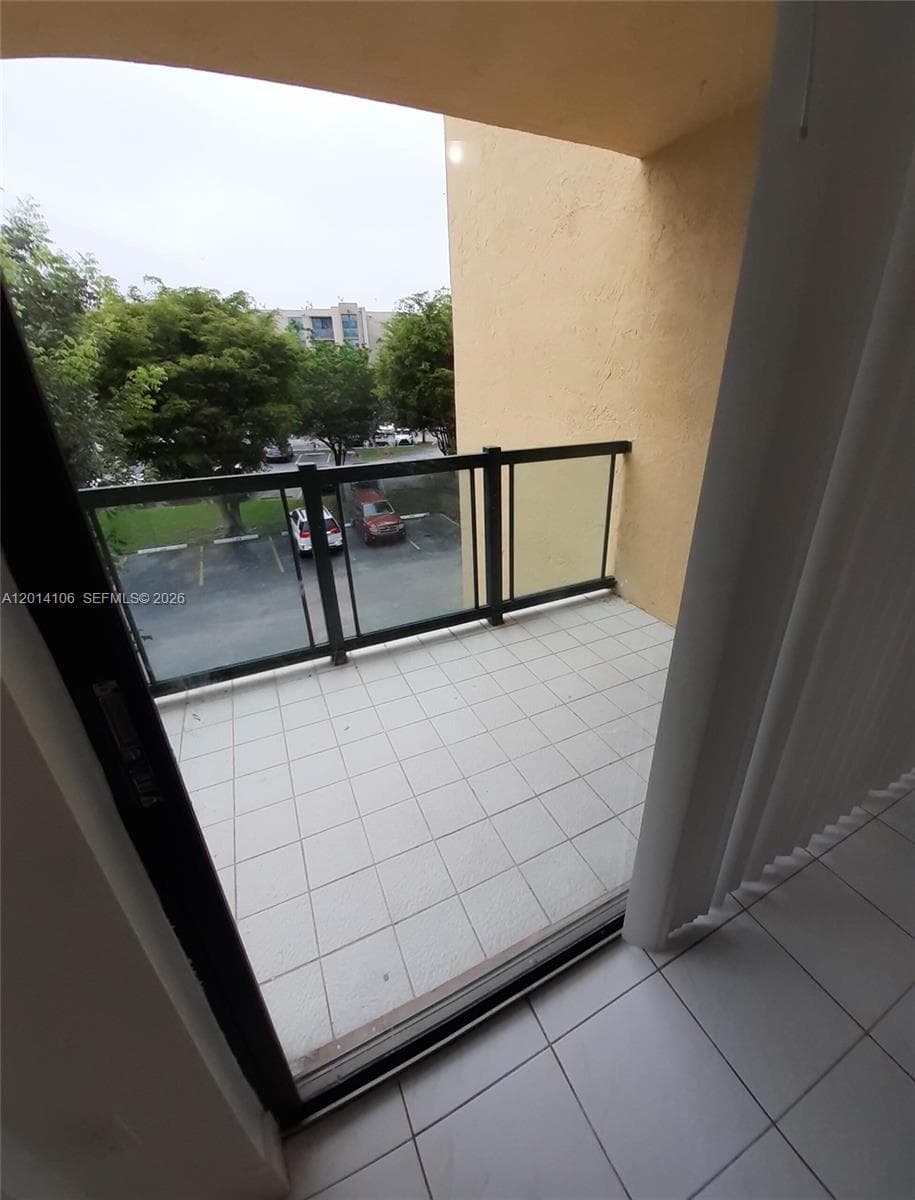 Condominium at 11800 SW 18th St # 4, Miami FL 33175