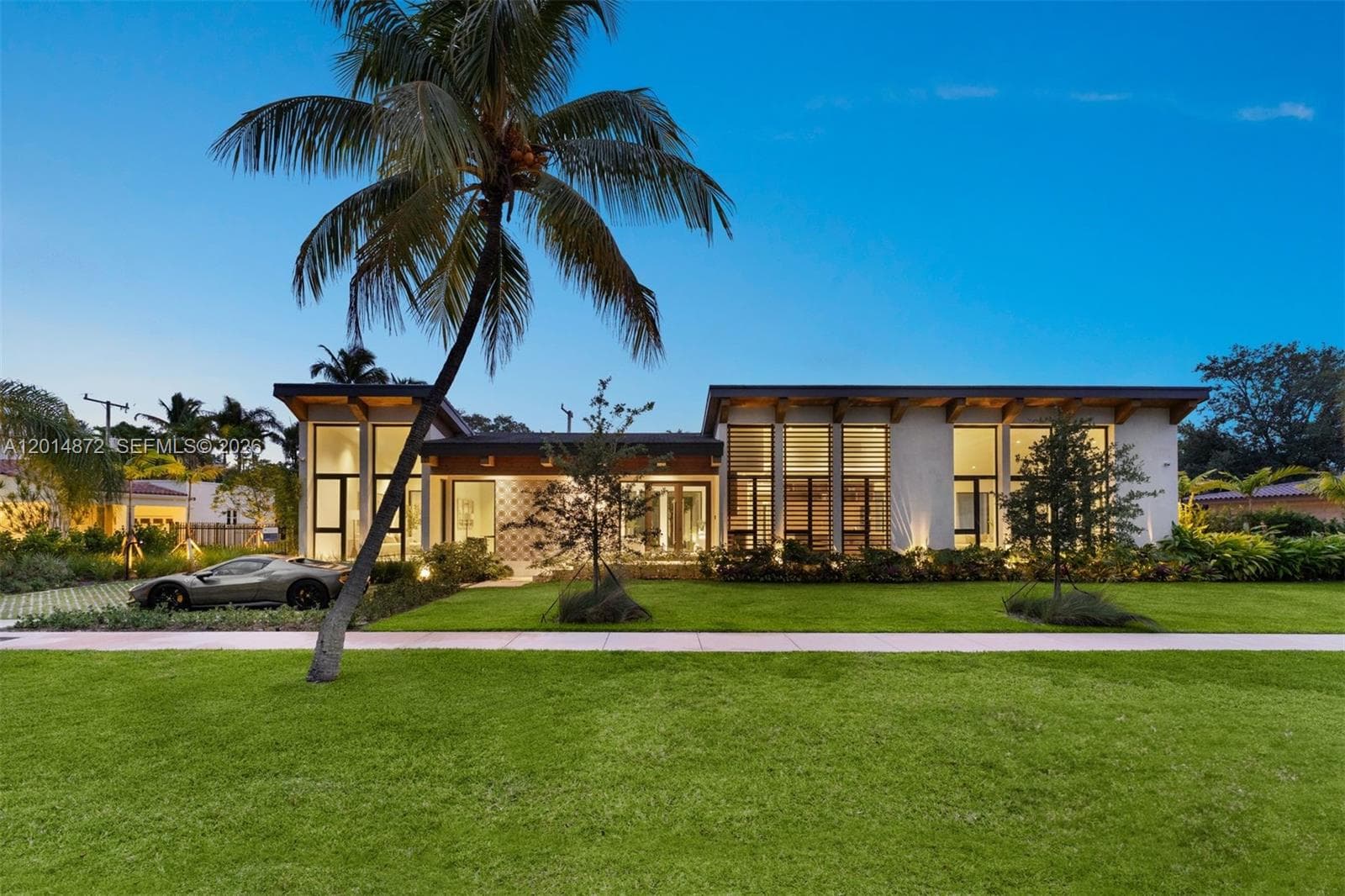 Single Family Residence at 6716 San Vicente St, Coral Gables FL 33146