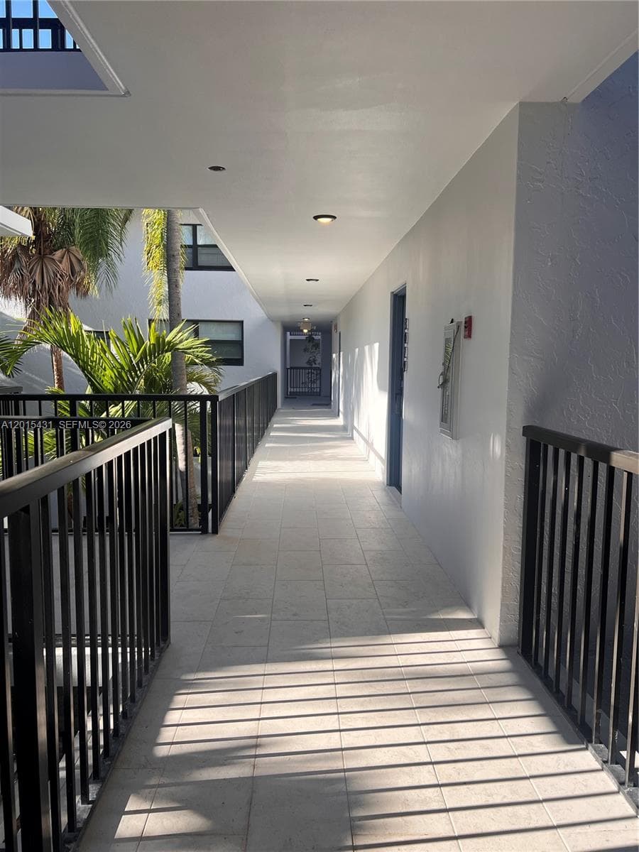 Condominium at 55 Ocean Lane Dr # 3030, Key Biscayne FL 33149