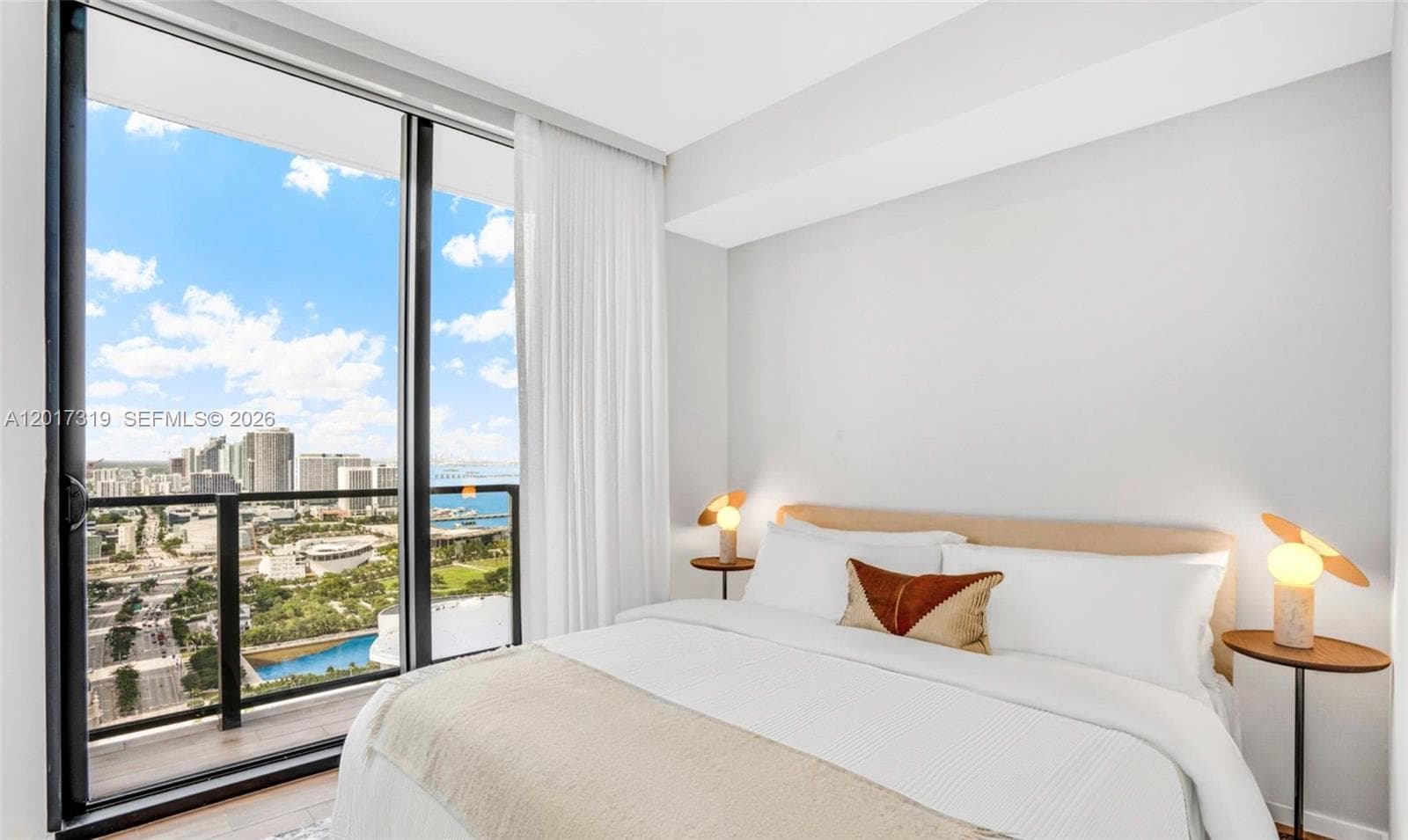 Condominium at 398 NE 5th St # 4701, Miami FL 33132