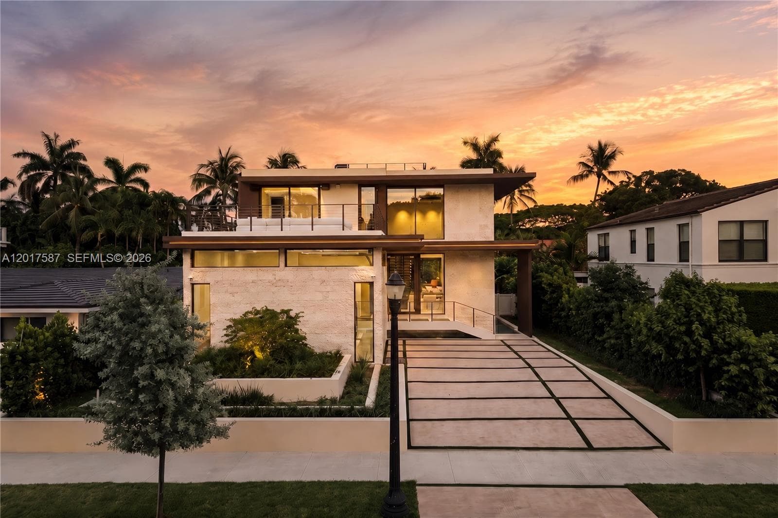 Single Family Residence at 3045 N Bay Rd, Miami Beach FL 33140