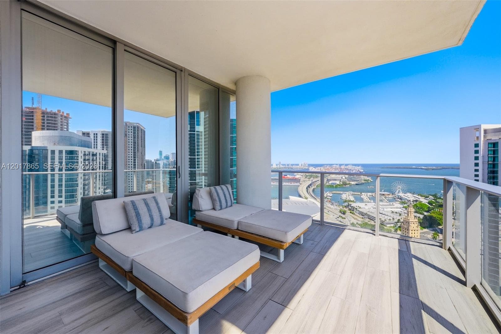 Condominium at 851 NE 1st Ave # 3711, Miami FL 33132