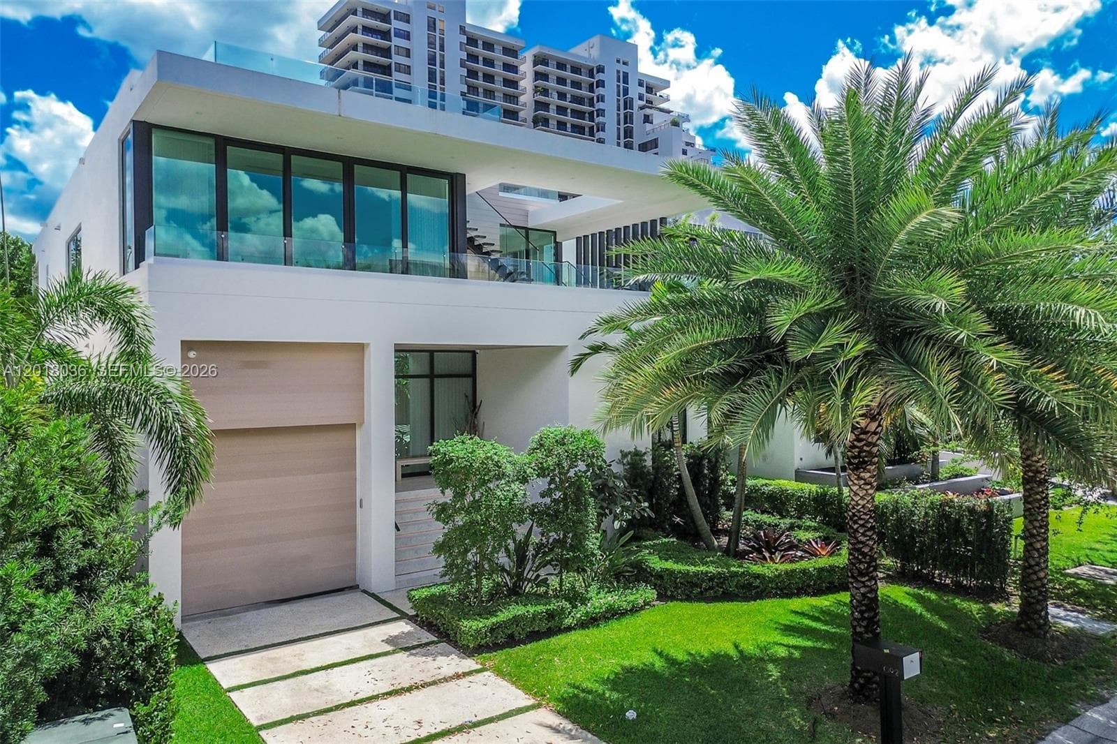 Single Family Residence at 1092 N Venetian Dr, Miami FL 33139