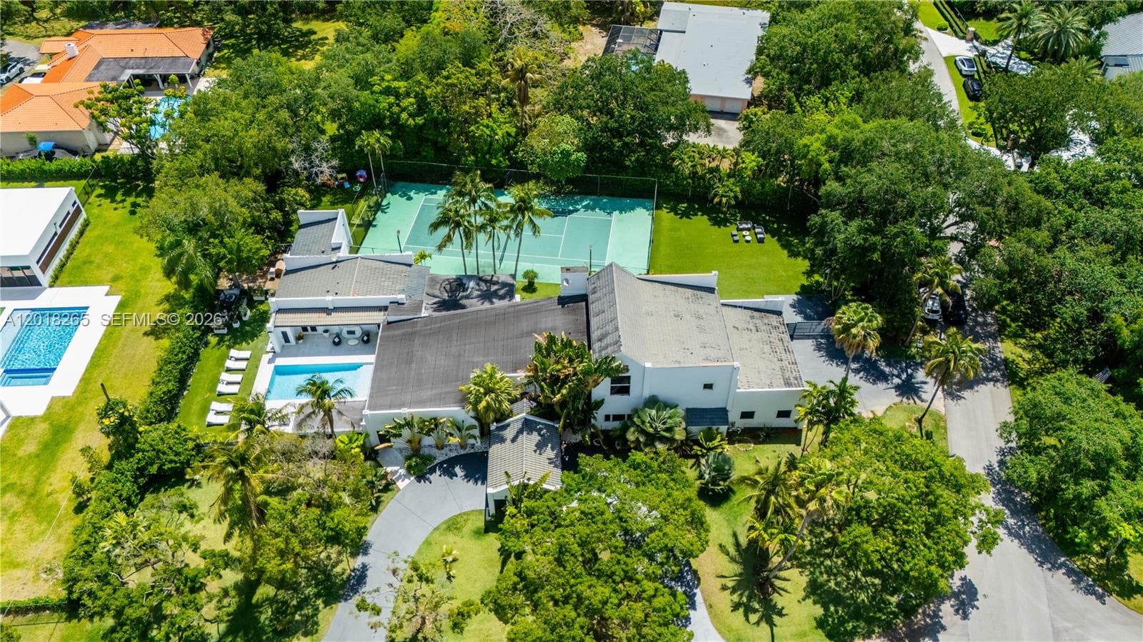 Single Family Residence at 9715 SW 89th Ct, Miami FL 33176