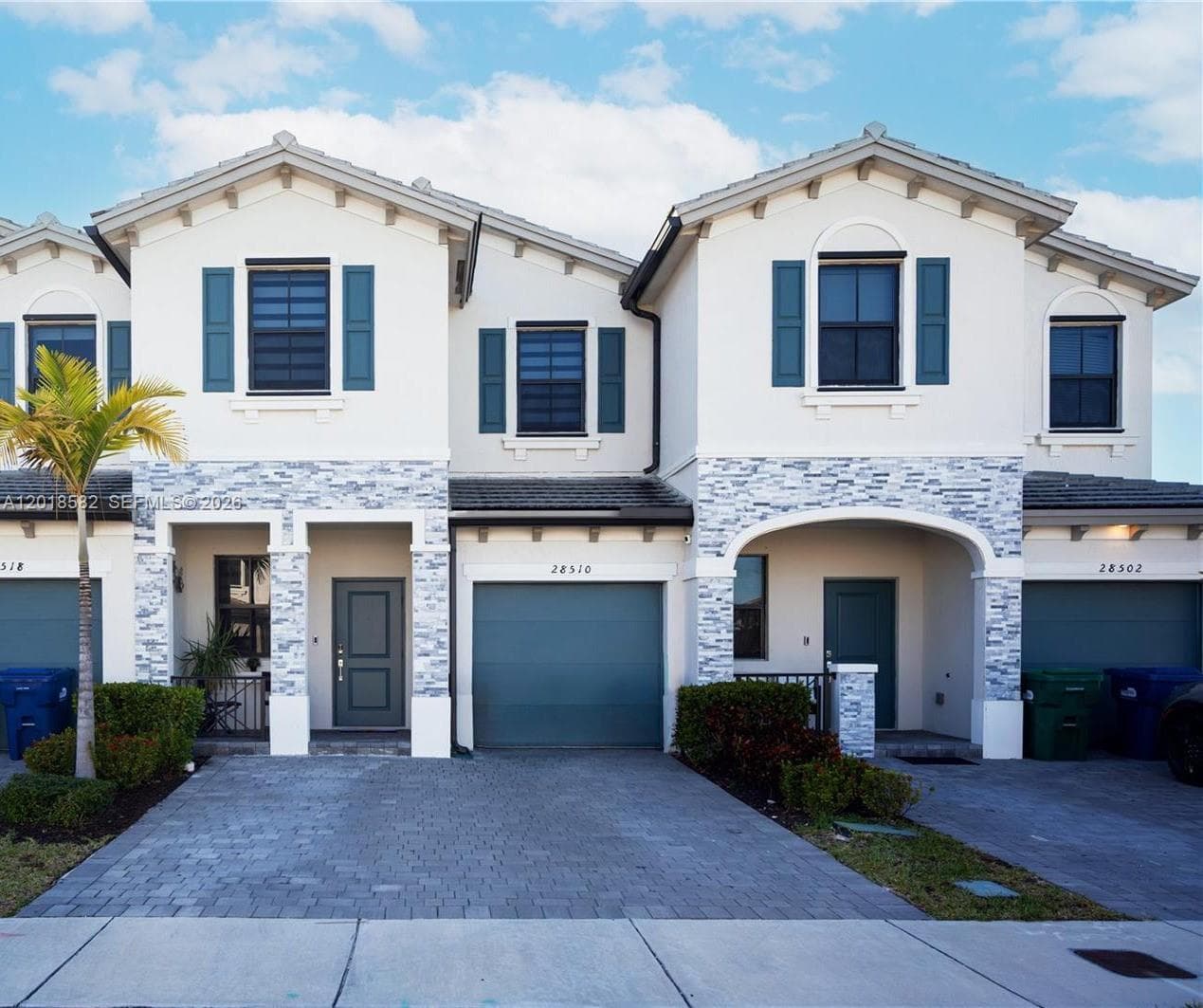 Townhouse at 28510 SW 134th Ave, Homestead FL 33033