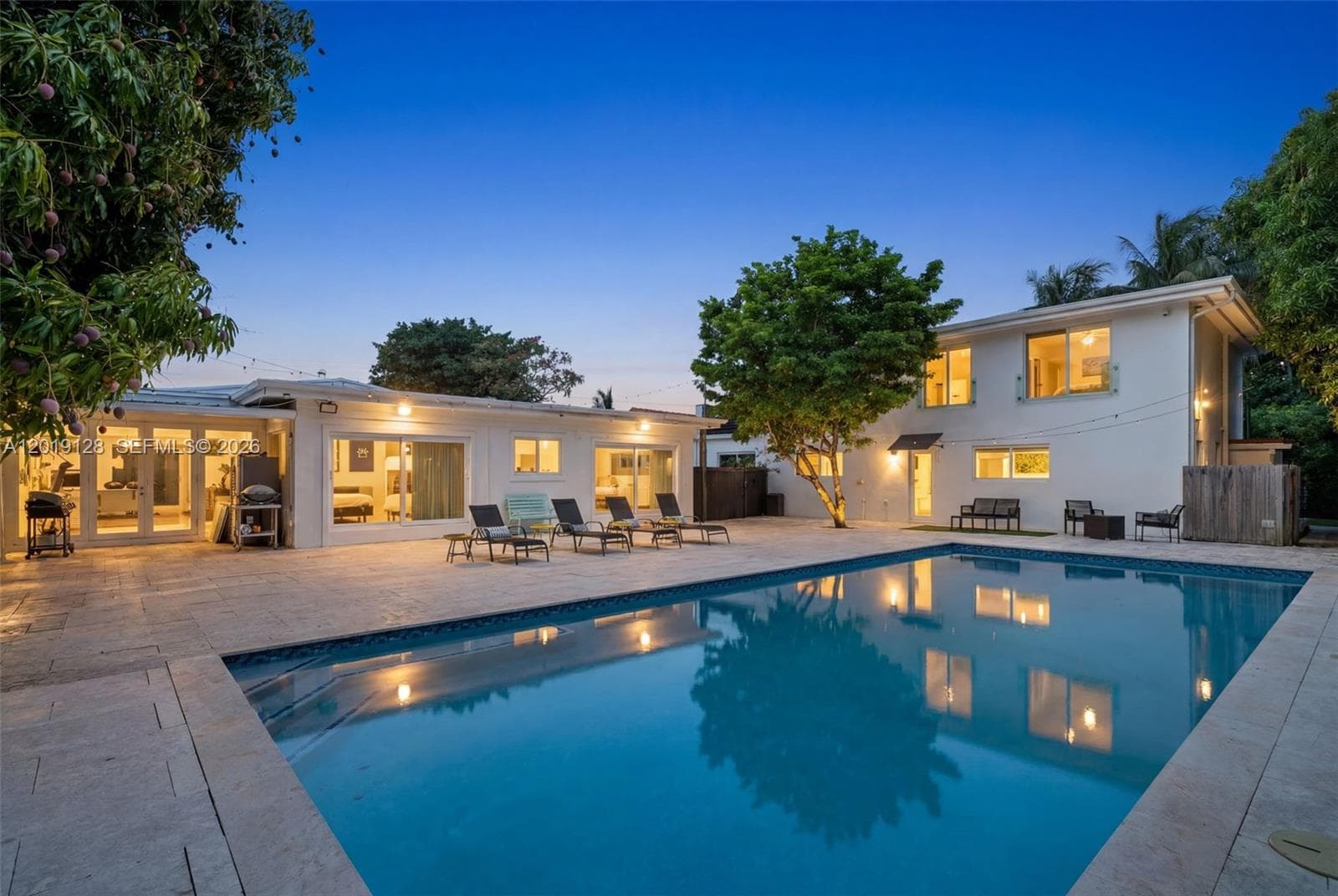 Single Family Residence at 3758 Prairie Ave, Miami Beach FL 33140