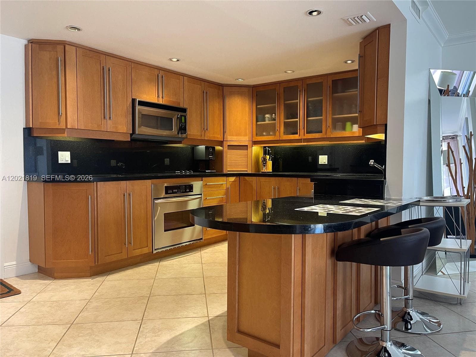 Condominium at 199 Ocean Lane Dr # 413, Key Biscayne FL 33149