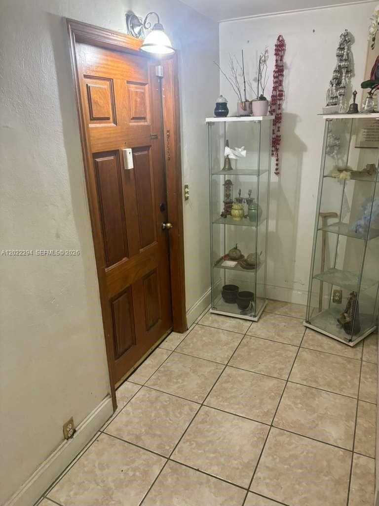 Single Family Residence at Miami, FL, 33142