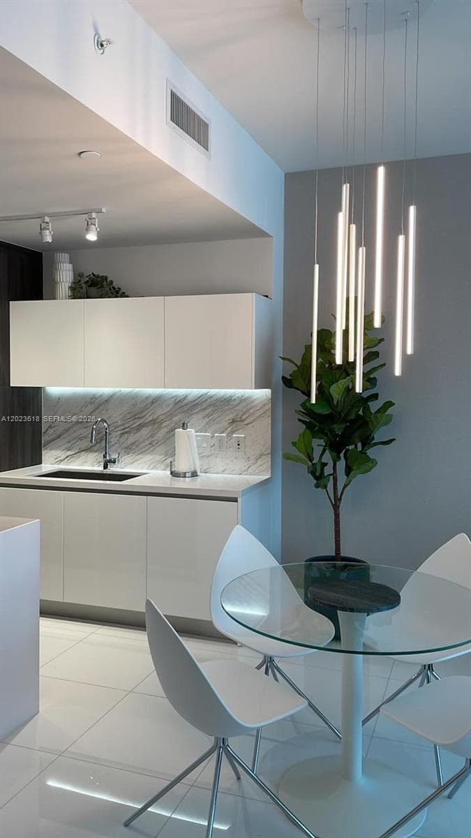 Condominium at 851 NE 1st Ave # 1006, Miami FL 33132