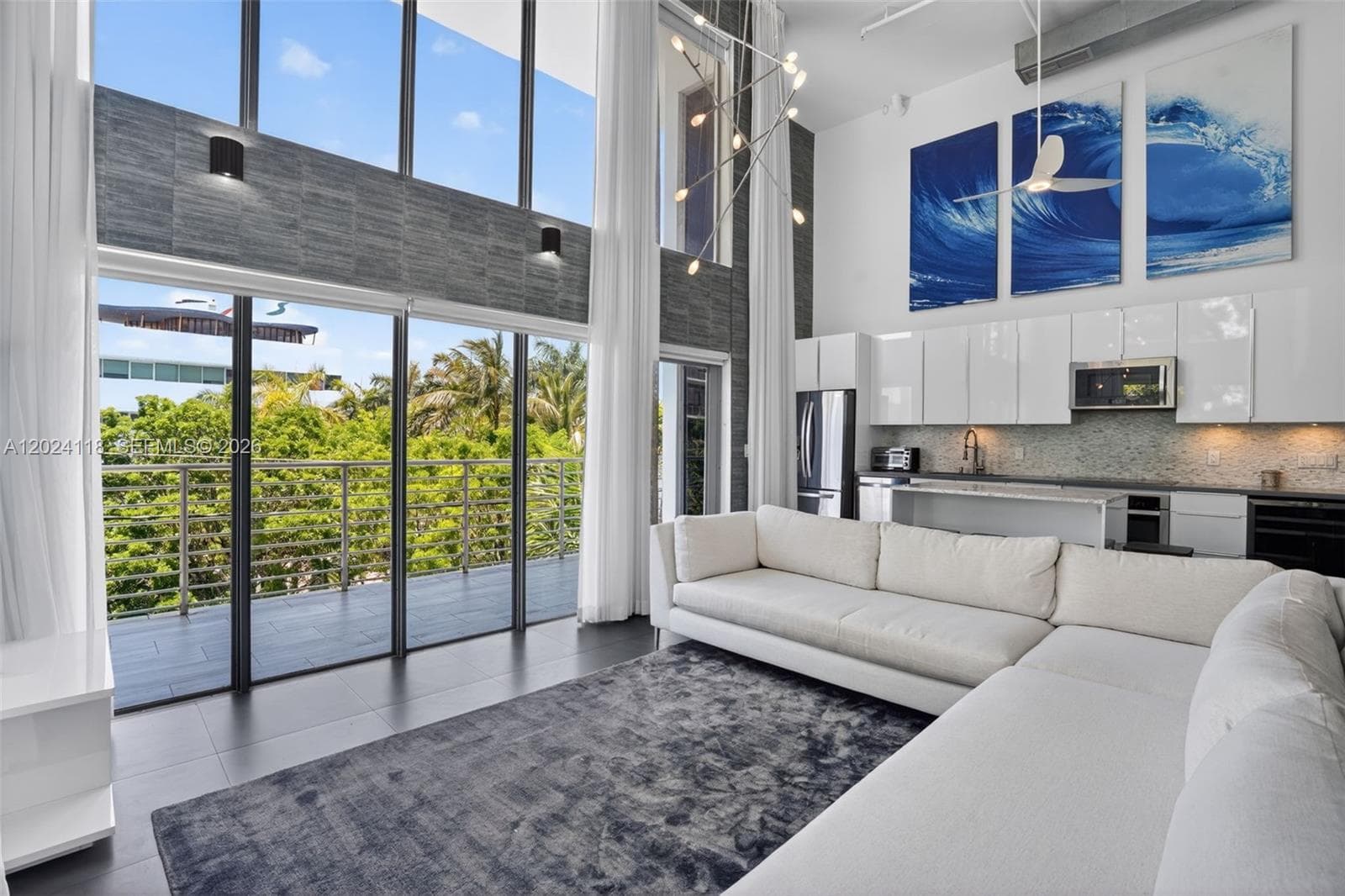 Condominium at 900 4th St # 6, Miami Beach FL 33139