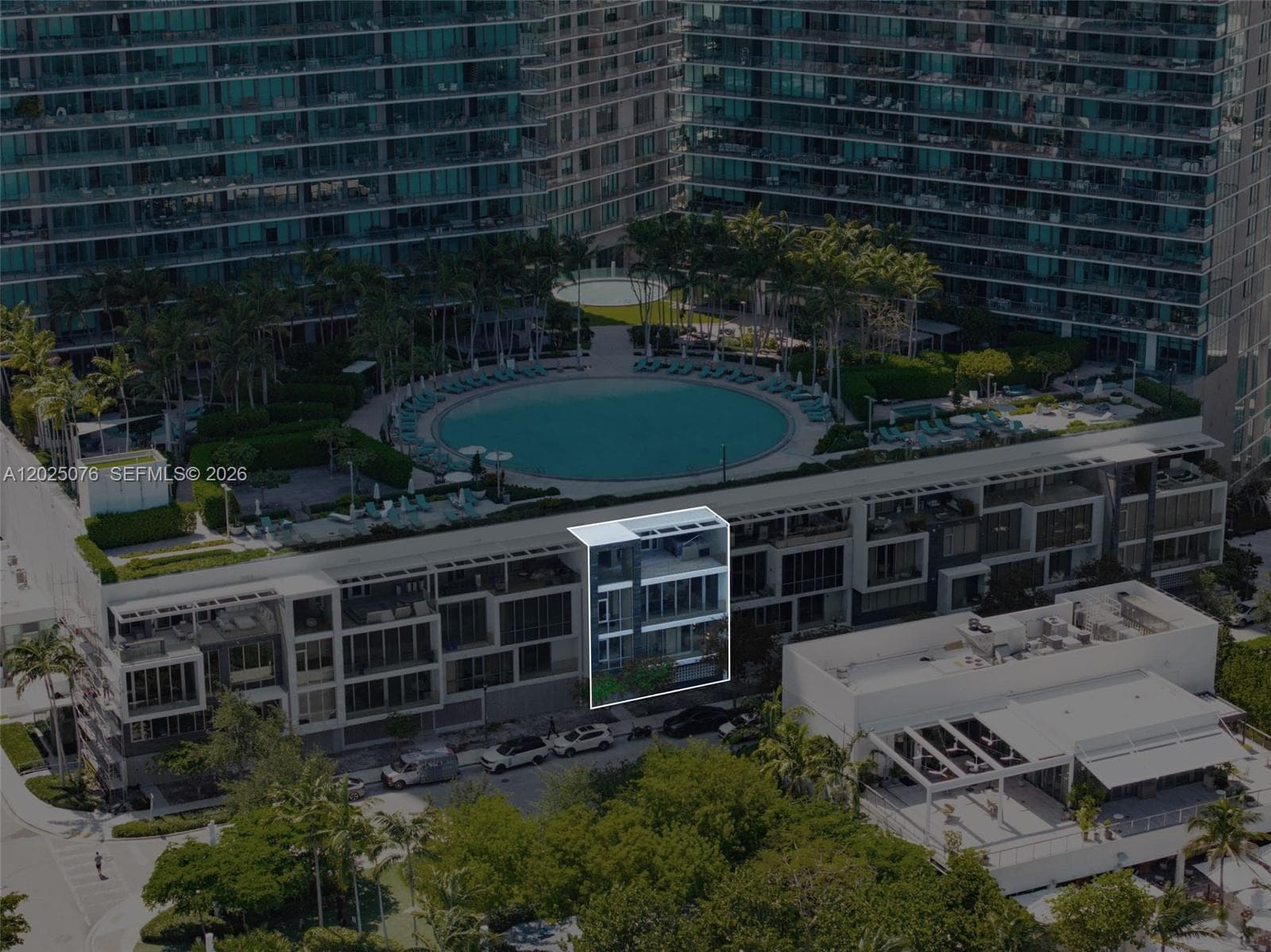 Condominium at 650 NE 32nd St, Miami FL 33137