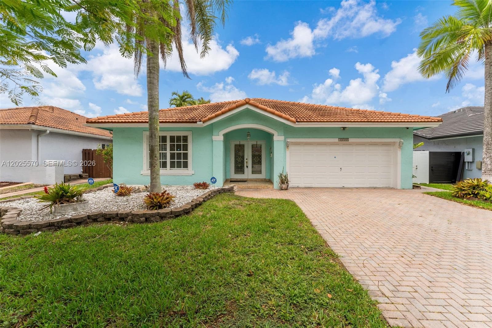 Single Family Residence at 10000 SW 159th Ave, Miami FL 33196