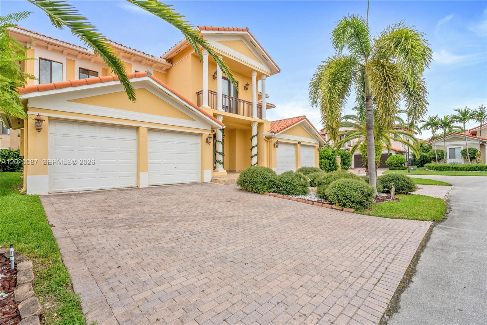 Single Family Residence at 19508 SW 79th Ct, Cutler Bay FL 33157