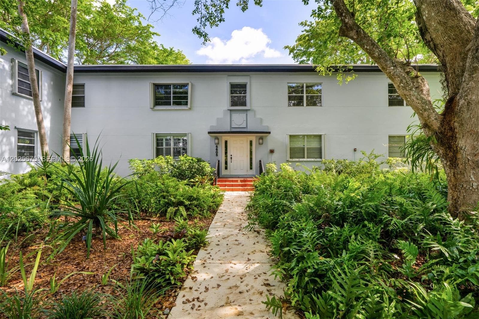 Condominium at 5605 SW 80th St # 10D, Miami FL 33143