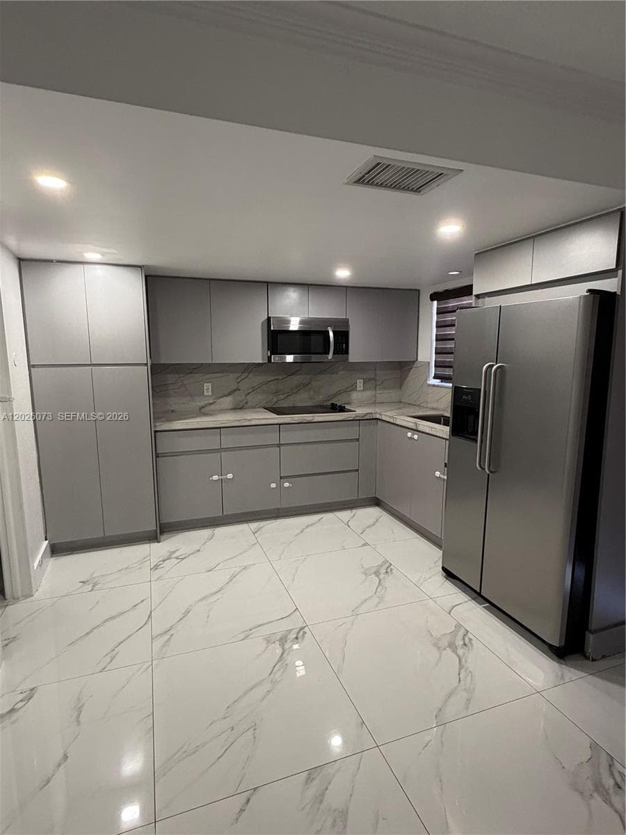 Condominium at 8430 NW 8th St # B11, Miami FL 33126