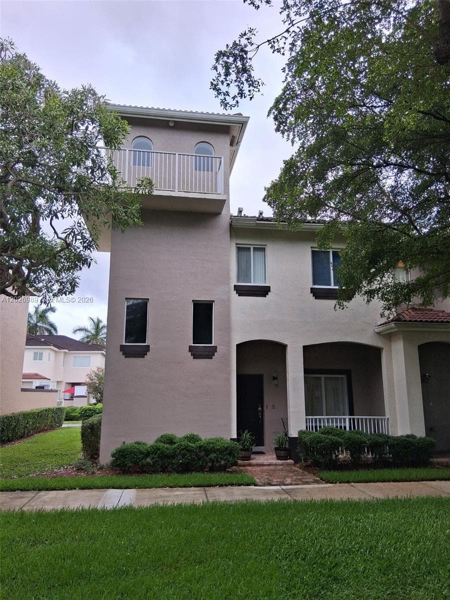 Townhouse at 1953 SE 24th Ave, Homestead FL 33035