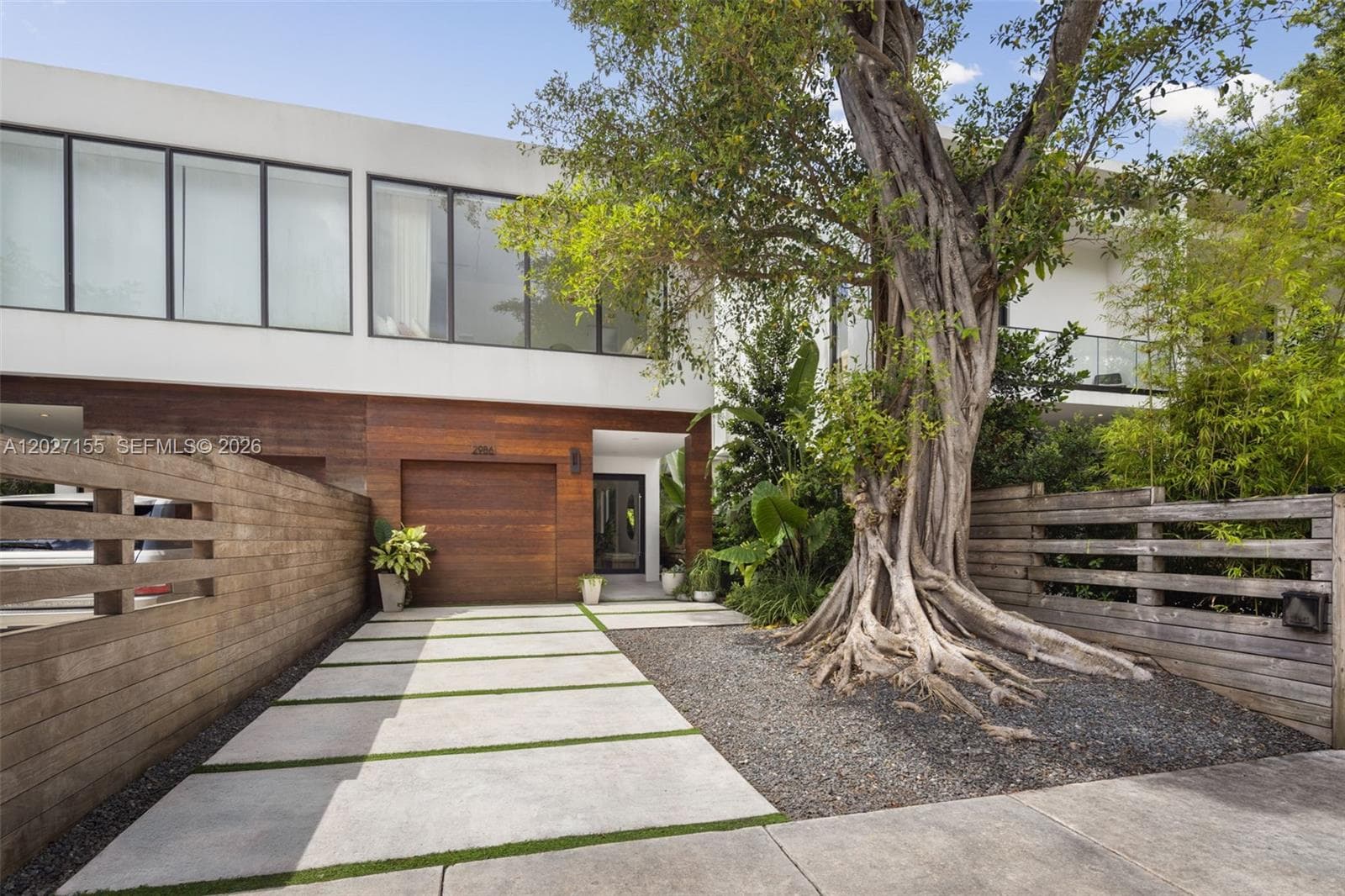 Townhouse at 2986 Coconut Ave, Coconut Grove FL 33133