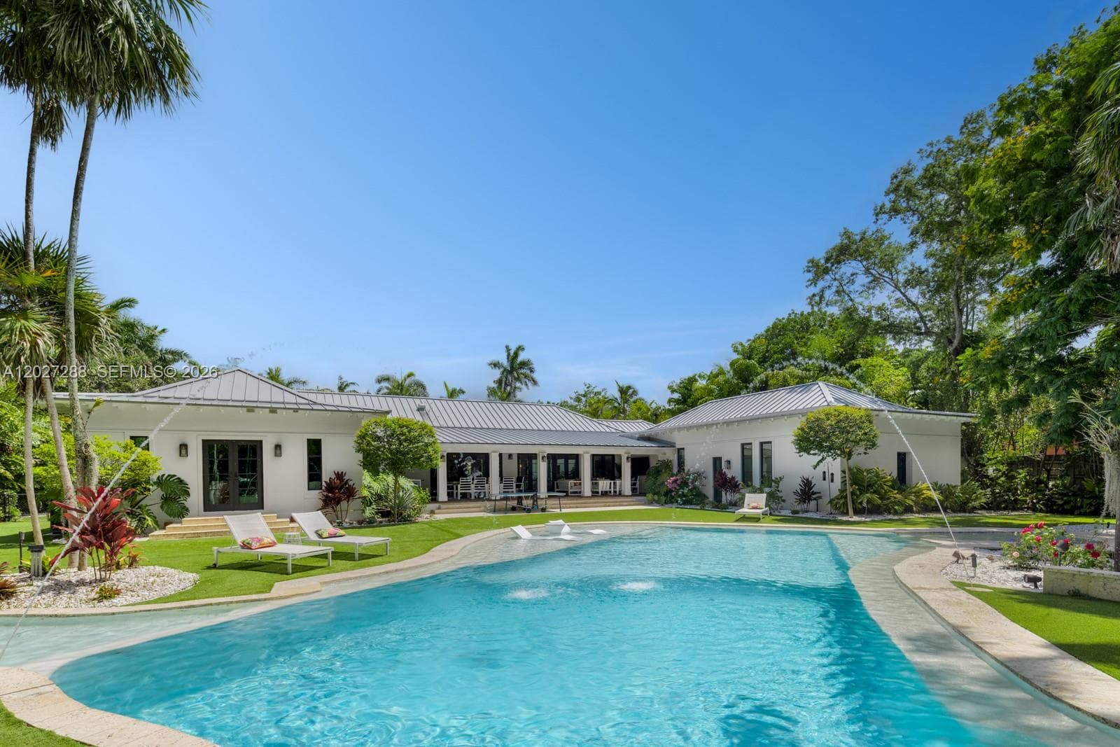 Single Family Residence at 7101 SW 66th St, Miami FL 33143