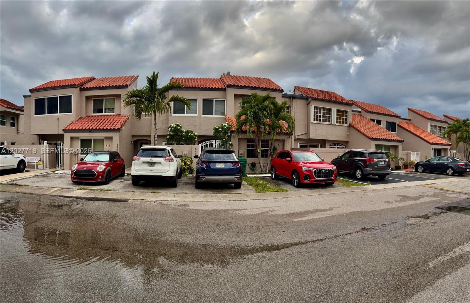Condominium at 6492 SW 129th Ave, Miami FL 33183