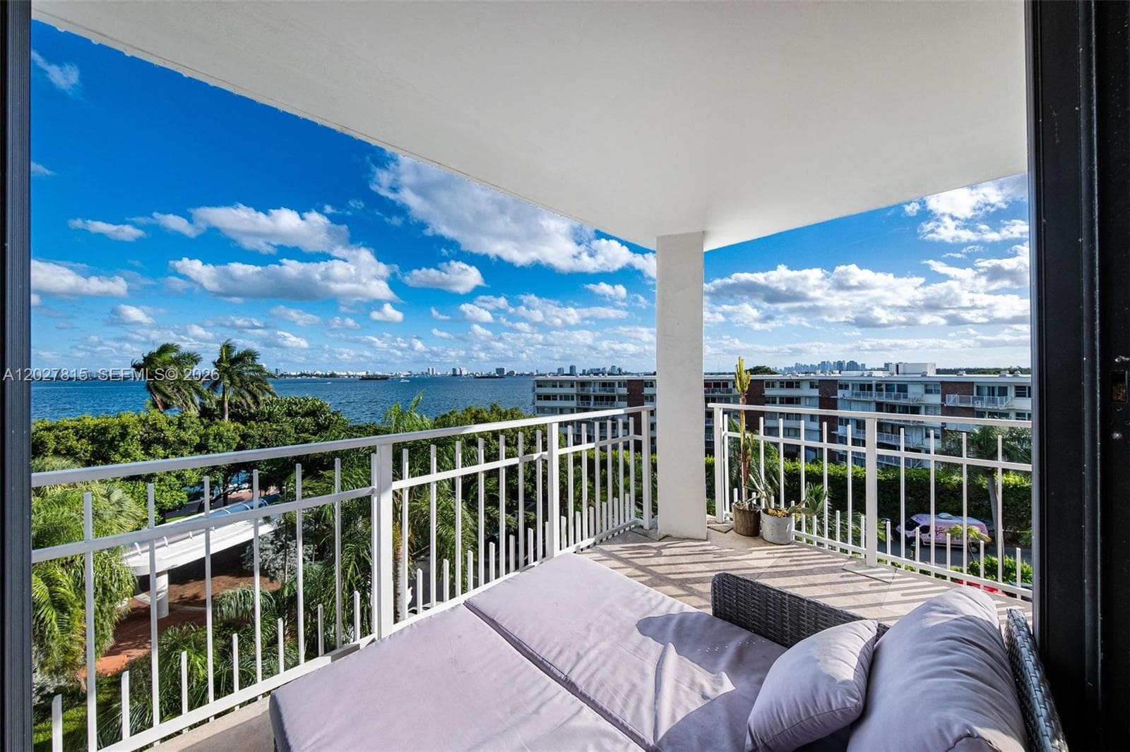 Condominium at 4000 Towerside Ter # 604, Miami FL 33138