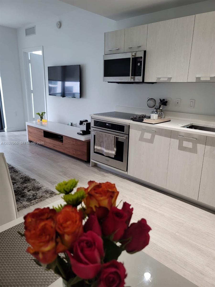 Condominium at 55 SW 9th St # 2709, Miami FL 33130