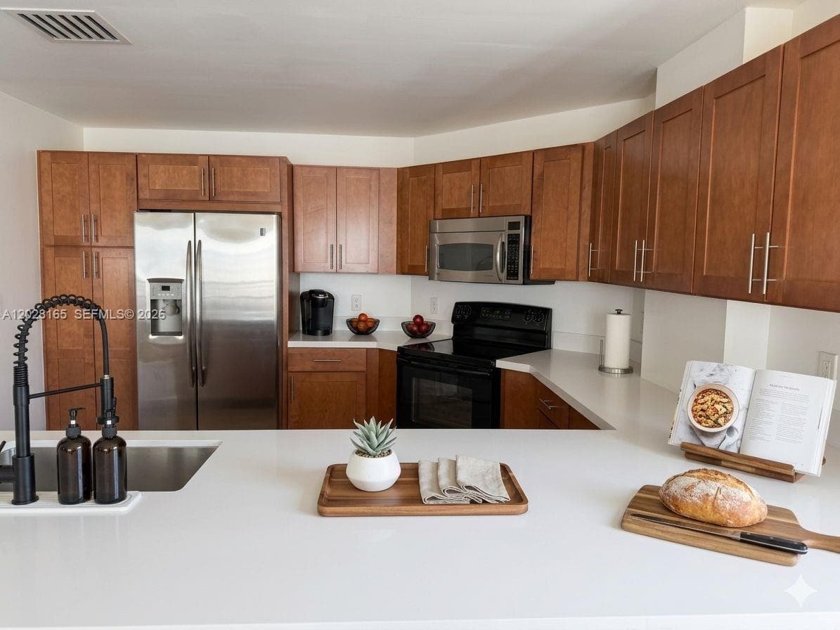 Condominium at 8390 SW 72nd Ave # 519, Miami FL 33143