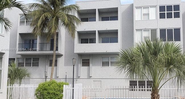 Condominium at 1555 W 44th Pl # 203, Hialeah FL 33012